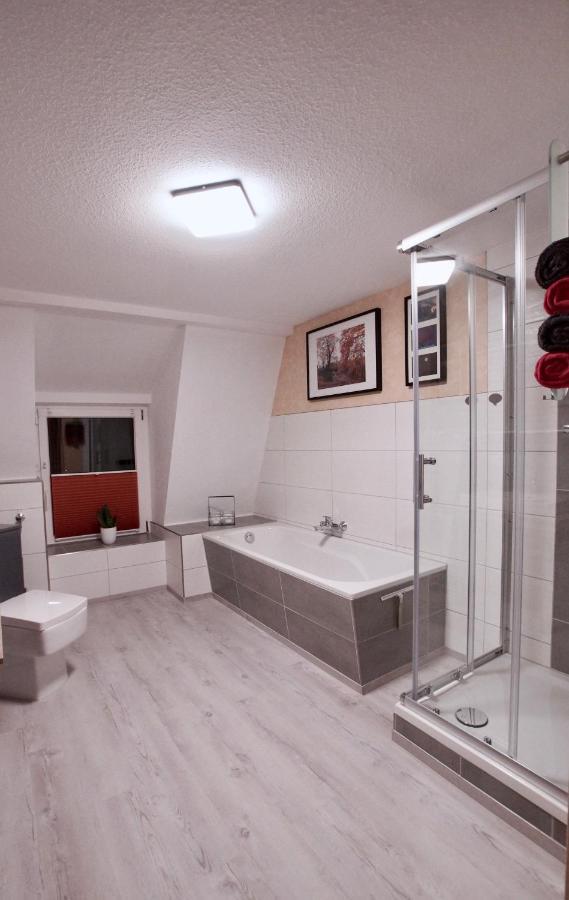 Ferienwohnung Ostard 2 ทาเลอ ภายนอก รูปภาพ